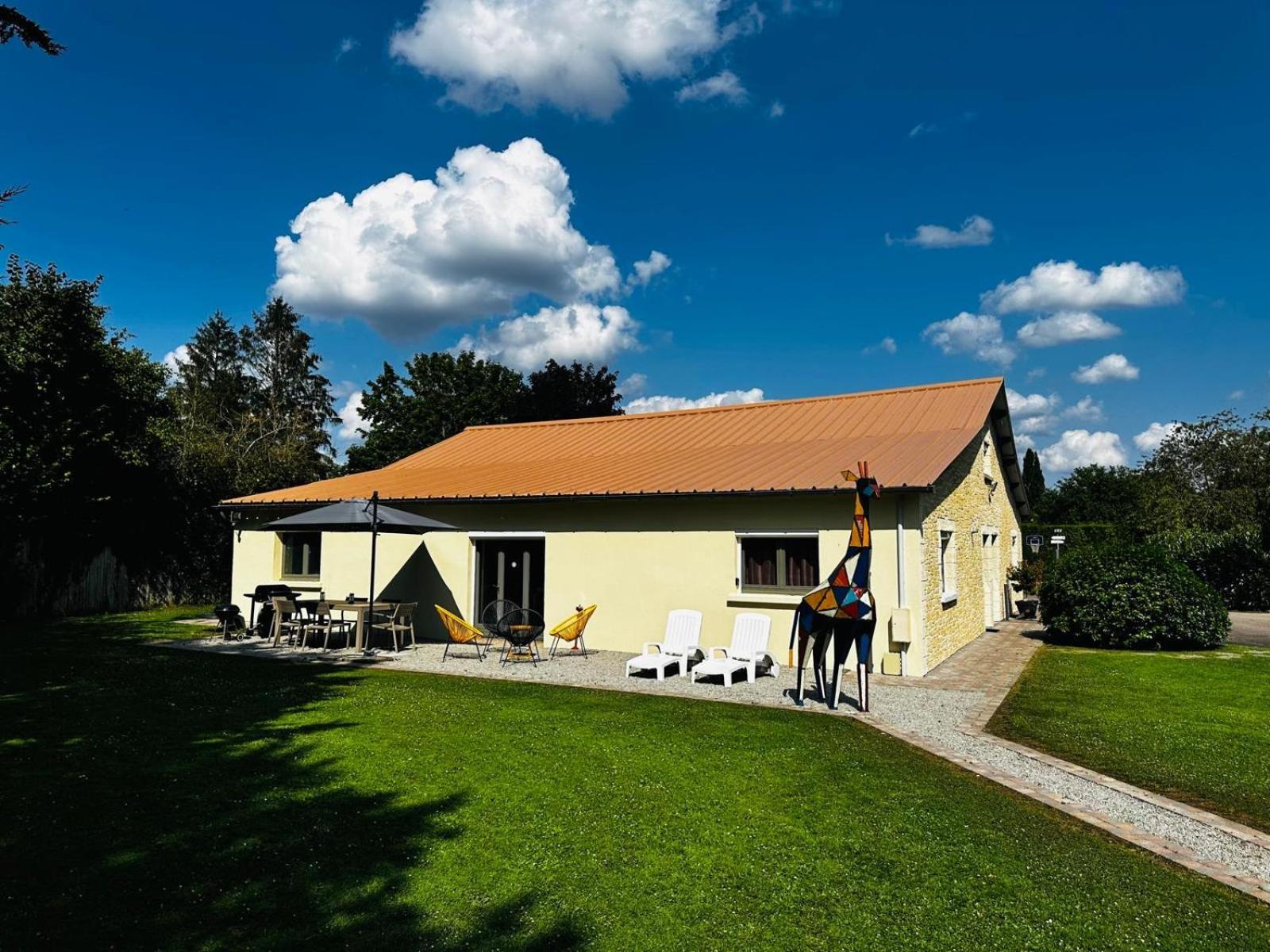 La Maison Girafe Faverolles  エクステリア 写真